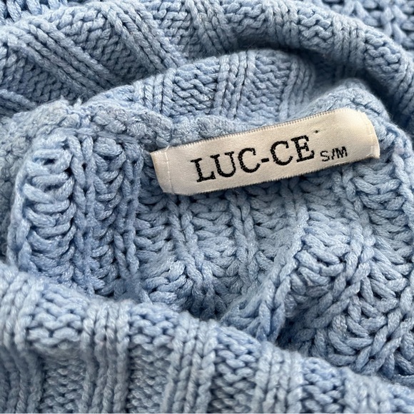 LUC-CE/ Cable knit turtleneck sweater/Oversized/ Light blue/ Size US Small/Med. - Picture 10 of 10
